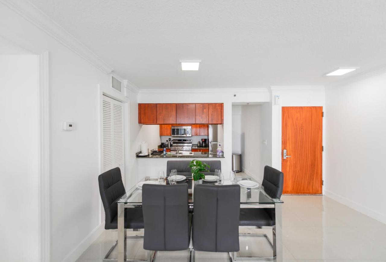 Gorgeous Apartment In Brickell Miami Exterior photo